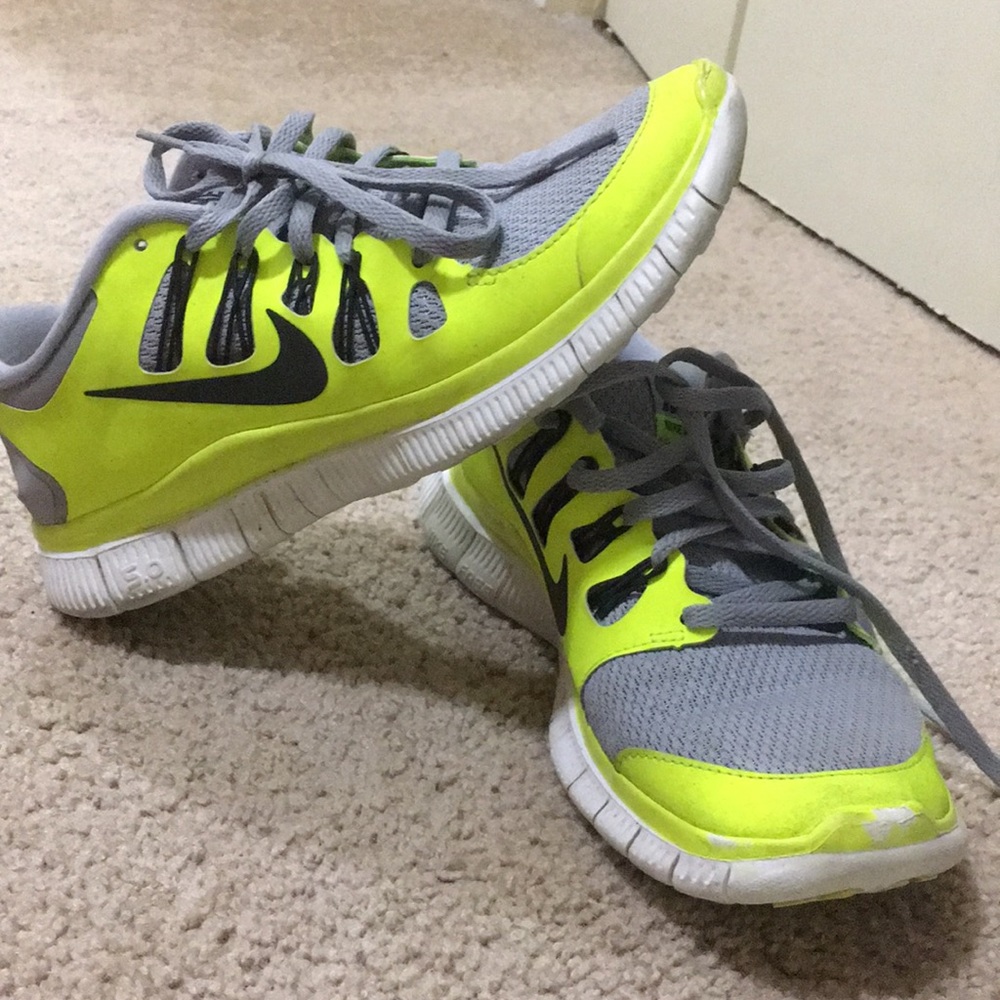 Women’s Nike Free Run Shoes